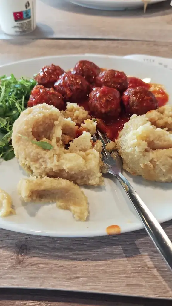 dirk van de walle_Tres Belge, Shopping Park Olen_Olen_review