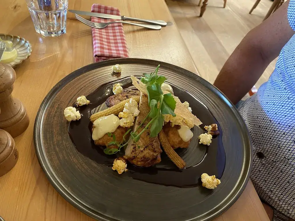 Darline De wulf_Café Centraal_Oostrozebeke_review