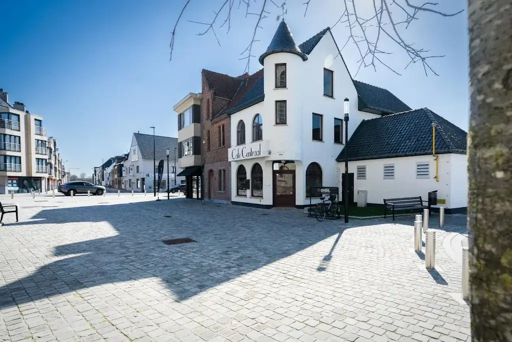 Café Centraal_Oostrozebeke_slider_image_3
