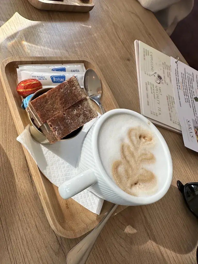 GUICARDUR GCD_Sara's Café_Ninove_reseña