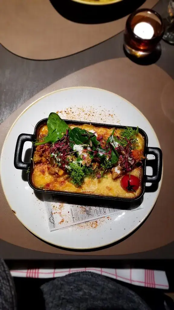 Chloë Linney_De Twijfelaar_Oostkamp_reseña