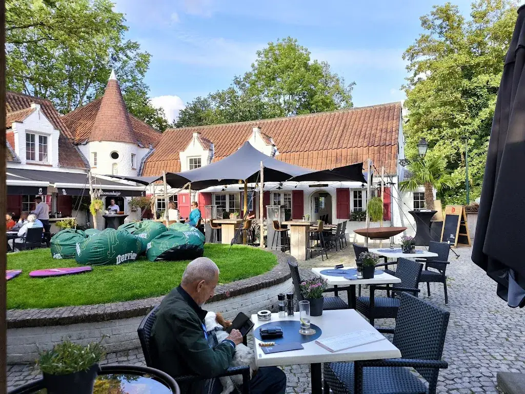't Bloemenhuisje restaurante en Oostkamp