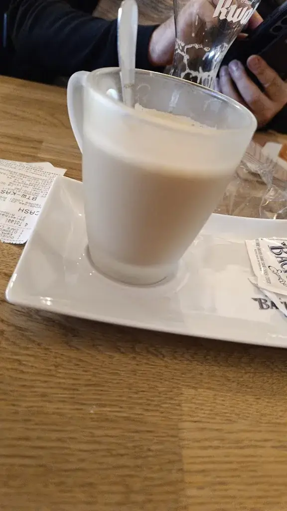 Naomi De Brandt_Turf Café_Begijnendijk_Bewertung