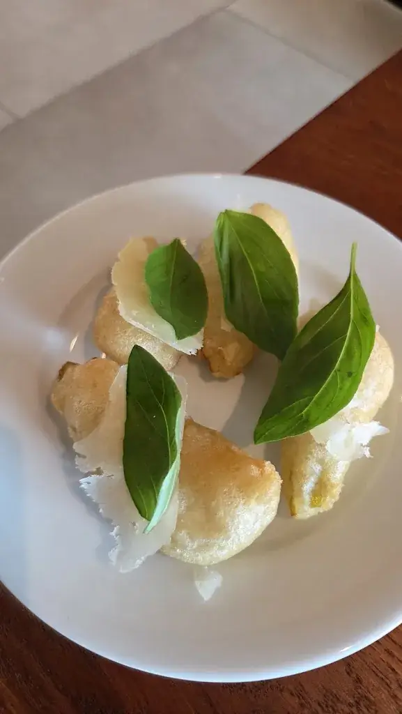 Mikko Varhe_Furbetto_Leuven_review