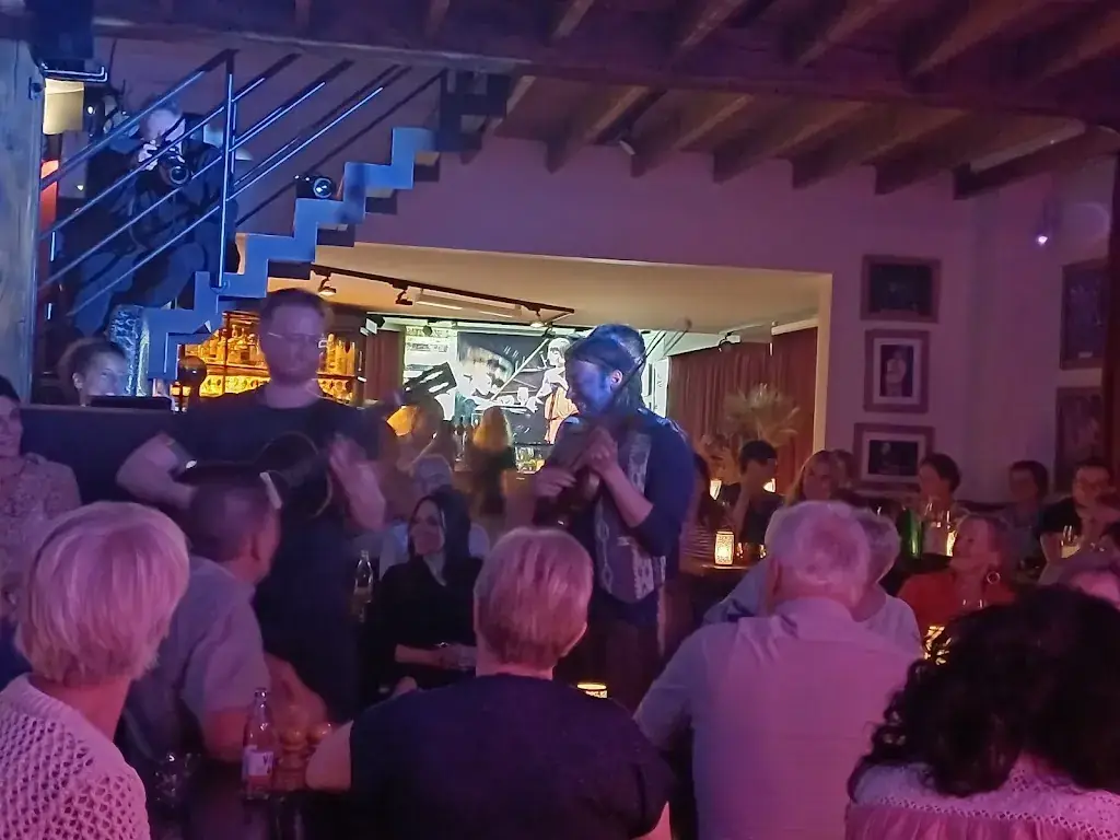 Dirk Darmont_LAMUSO_Turnhout_review