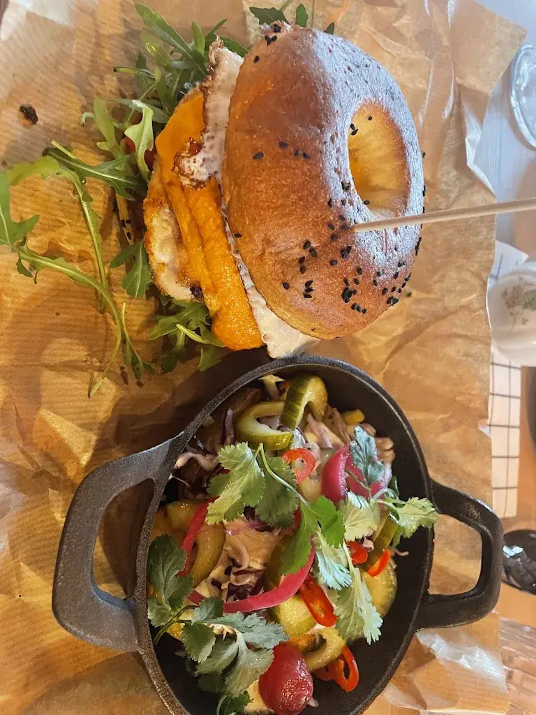 Sarah Shiba_Pique-Nique_Turnhout_review