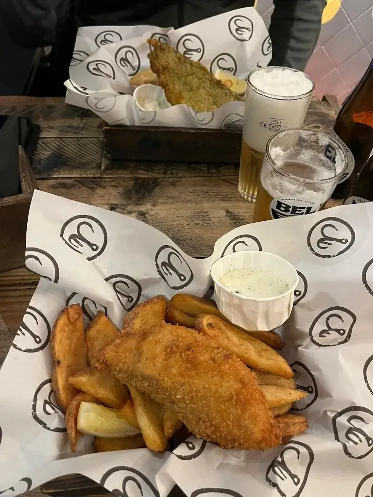 Riccardo Momoli_Bia Mara_Antwerpen_reseña