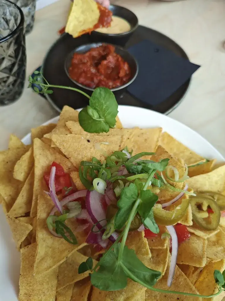 Steven Chow_De Kom_Tremelo_review