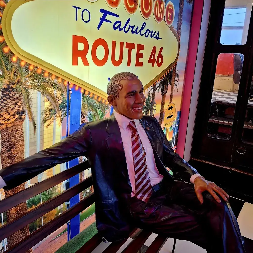 Ian Close_Route 46_Oudenaarde_review