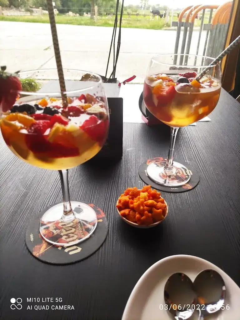 Menu_Cafe-Bistro La Tyna_Oudenburg_image_7