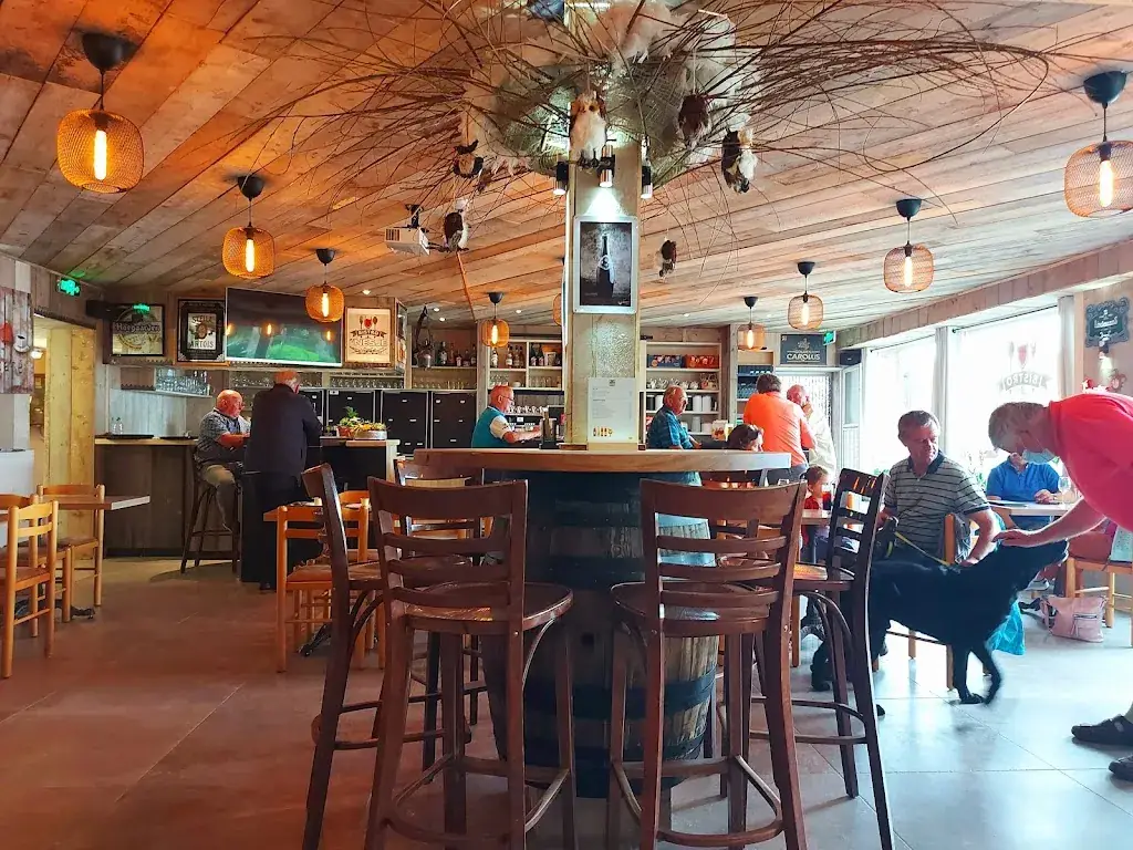 Eetkaffee 't nesje restaurant in Oudenburg