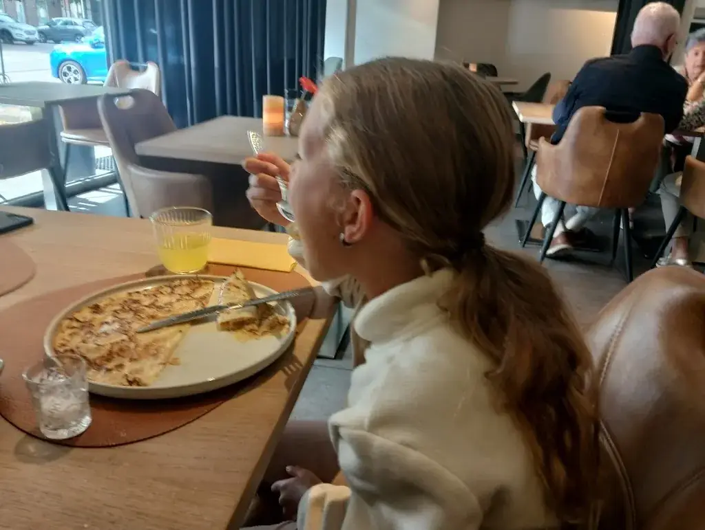 JC de Bruyn Infra_A l'aize_Oudsbergen_review