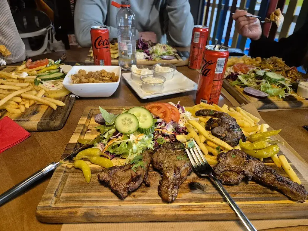 EFES KEBAP OPGLABBEEK_Oudsbergen_slider_image_3