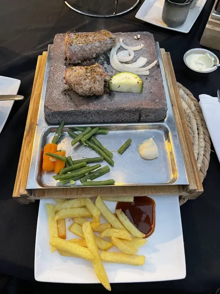 Sacha anneet_Winston 2 bvba_Oudsbergen_review