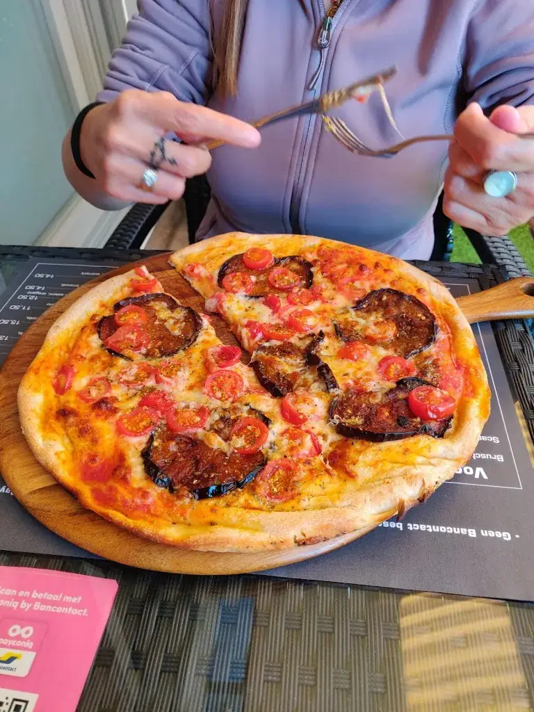 Menu_Pizzeria La Casa_Oudsbergen_image_4