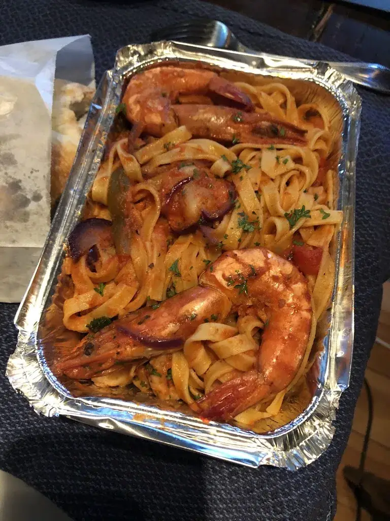 Yihan Chang_Gli Amici_Berlaar_review