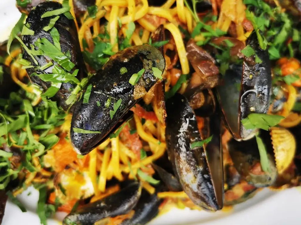 Emely Erdbeer_Bistro Bajatzu 🇮🇹_Oostende_review