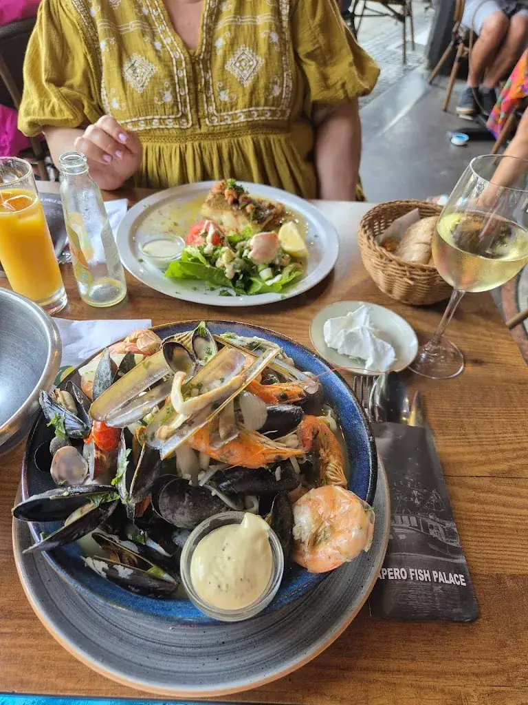 Nino Vakhtangishvili_Apero Fish Palace_Oostende_Bewertung