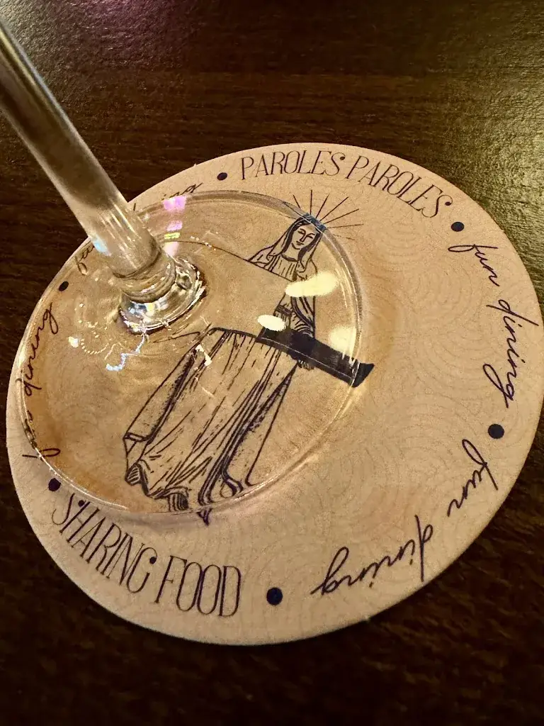 Menü_Paroles Paroles Oostende | Fun Sharing Food | Restaurant - Bar - Events - Vergaderzaal | G&M 12,5/20 + H!P of the Year '25_Oostende_Bild_9