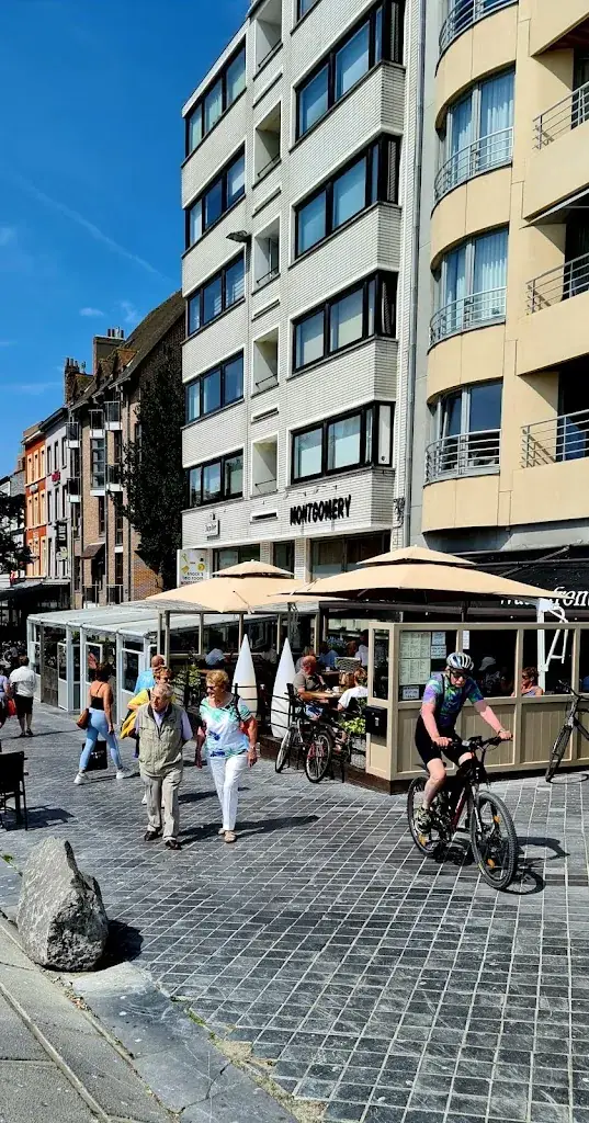 Bill ES._Waterfront_Oostende_review