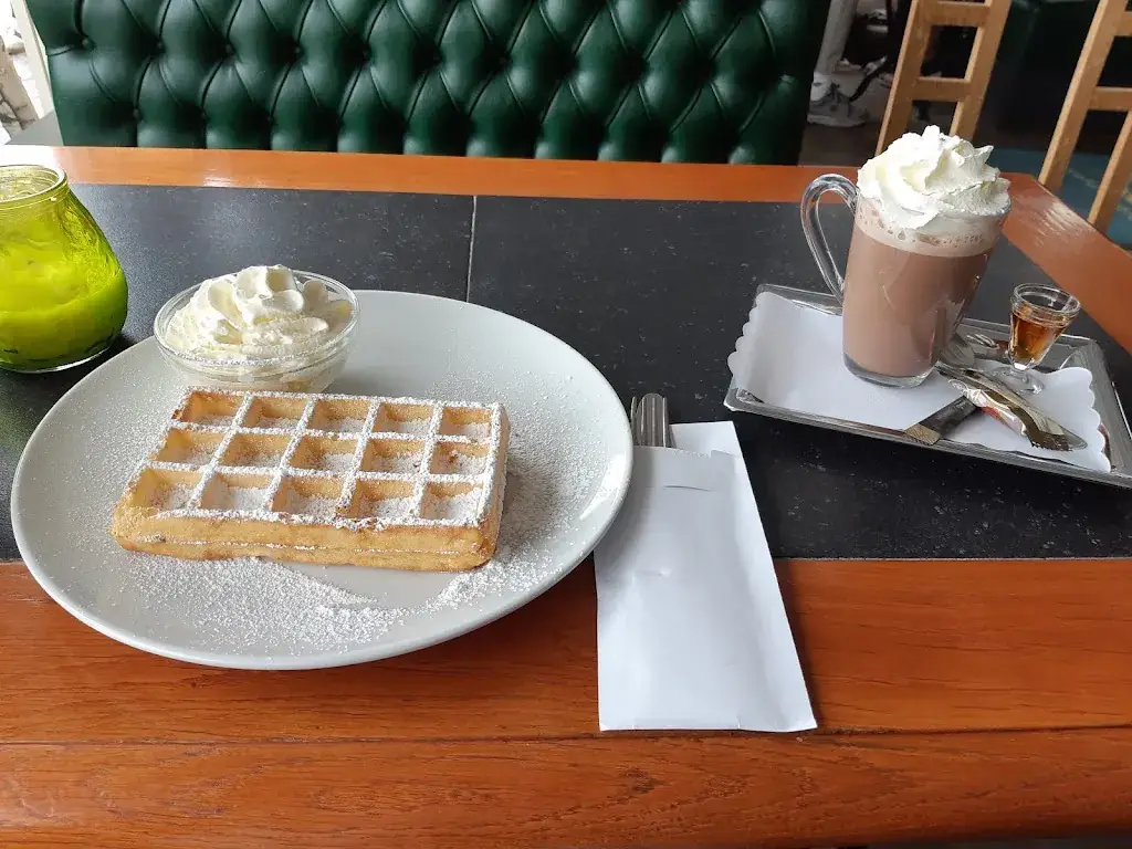 't Ostends café_Oostende_slider_image_2