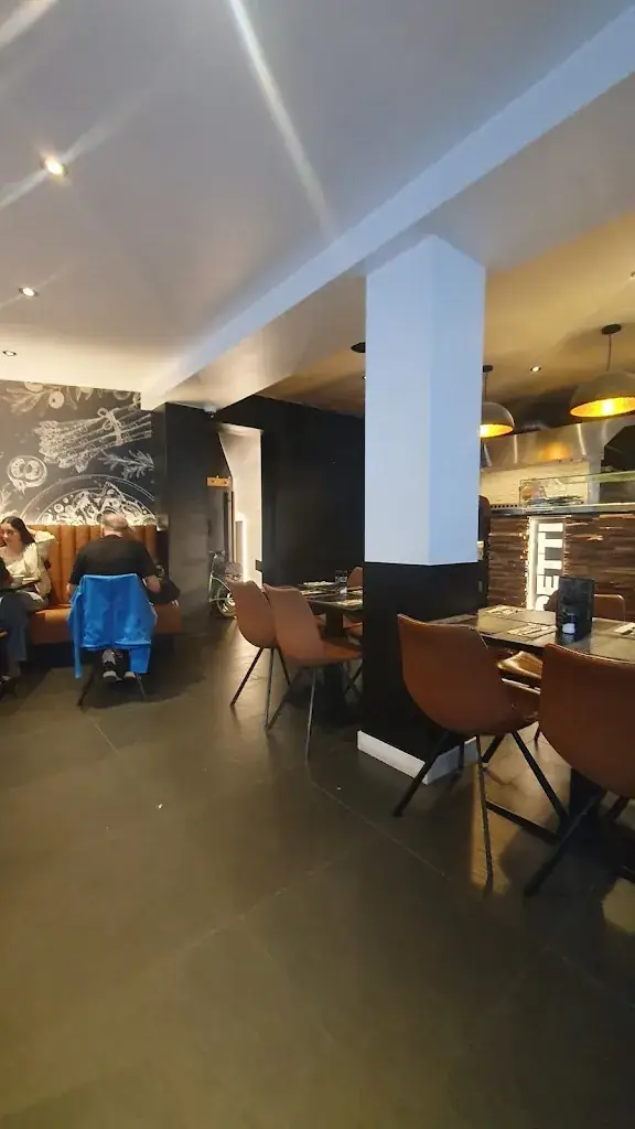 Aiko Jooris_Moretti_Oostende_review