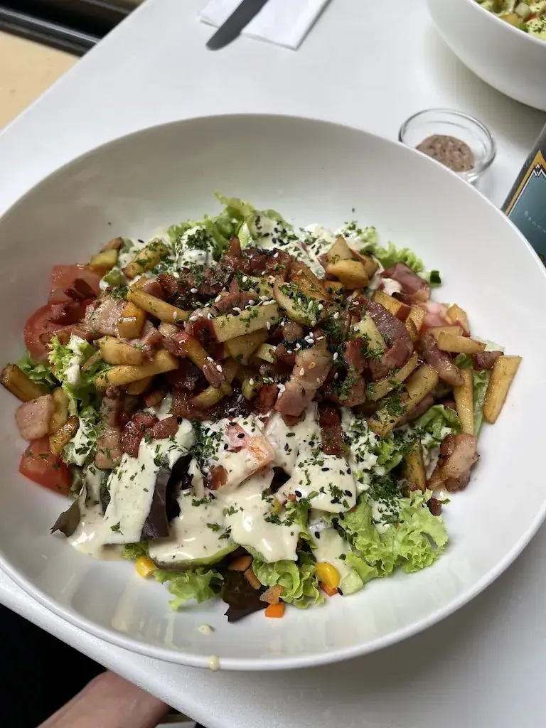 Ilia T_Passe-Vite_Oostende_avis