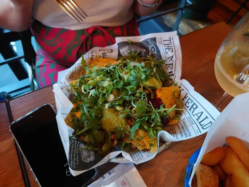 james blundall_Mommy's Bastards_Oostende_review