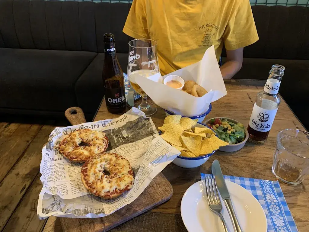 Luise_Mommy's Bastards_Oostende_review