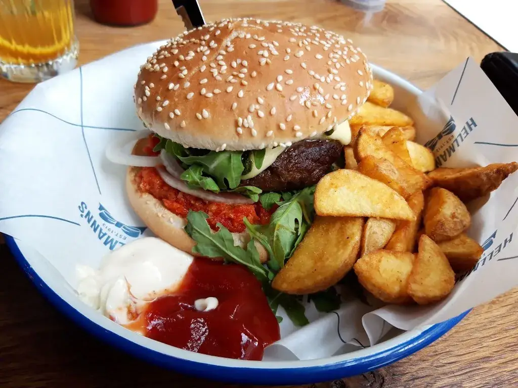 Mommy's Bastards_Oostende_slider_image_3