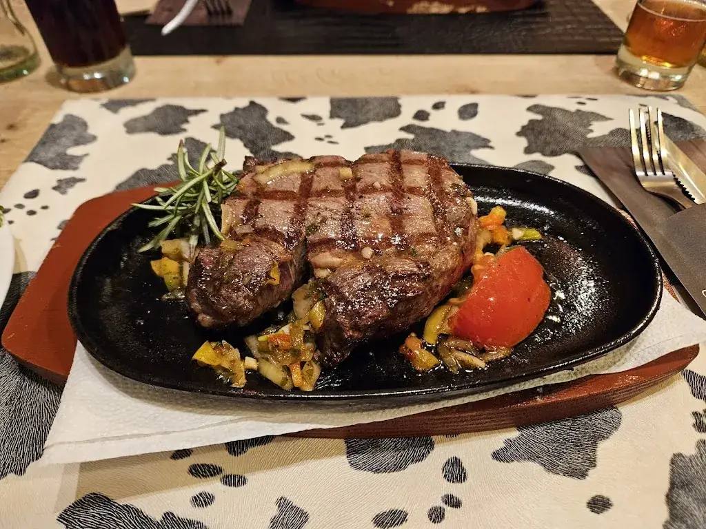 Menu_El buen pastor steakhouse_Peer_image_9