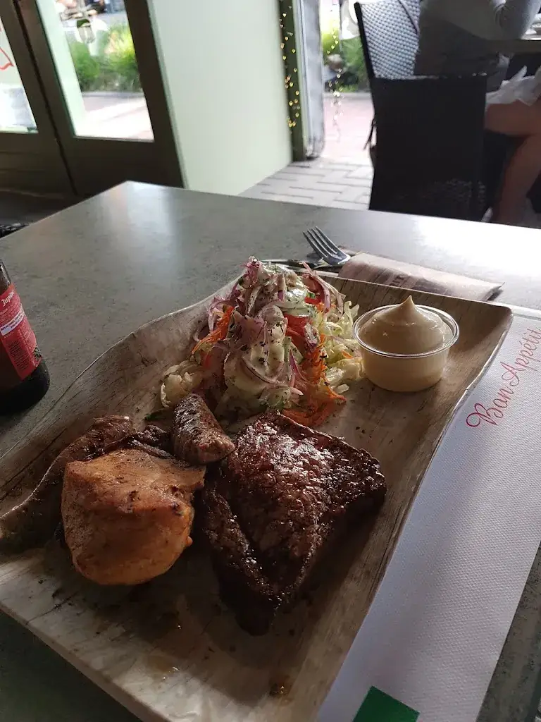 Menu_Frituur dorpshuys_Peer_image_4