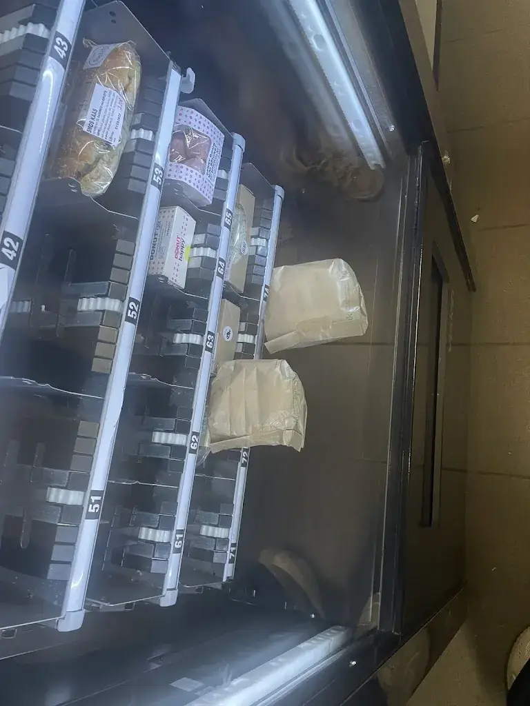 Sieme Sijmons_Snackmarkt_Peer_review