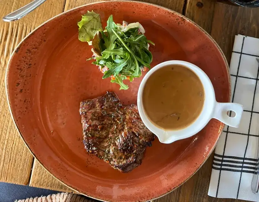 Eyup Eren Gultepe_'t Schipke aan de Nete_Herenthout_review