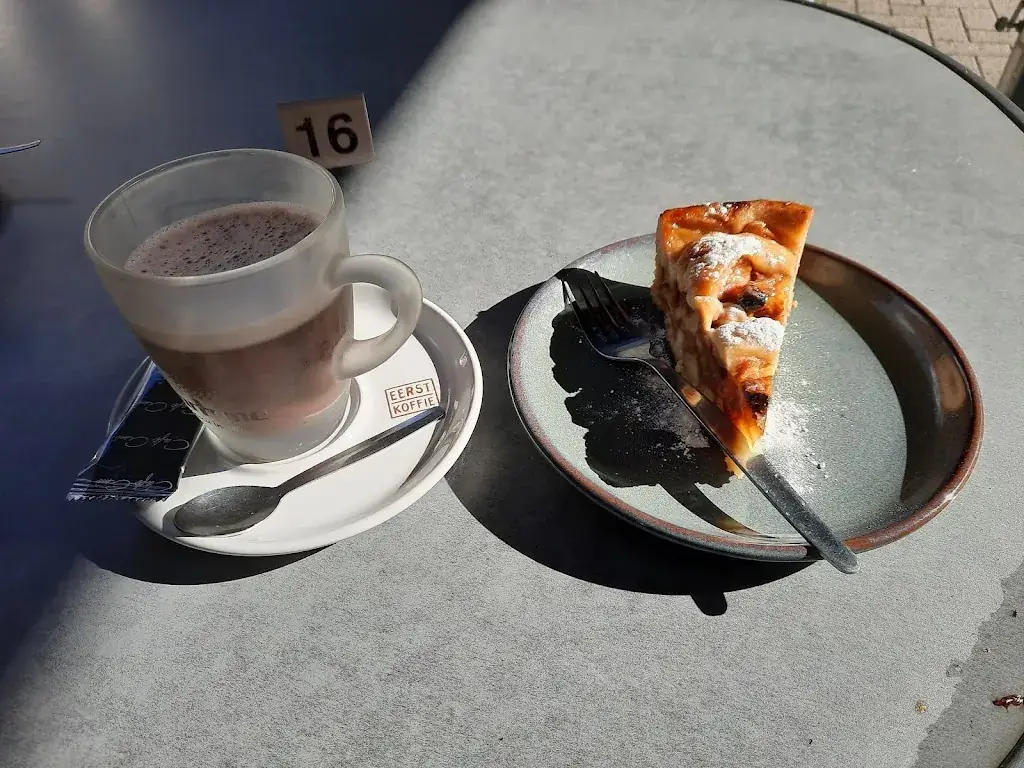 Restaurant 'T Jachthuis_Ravels_slider_image_2