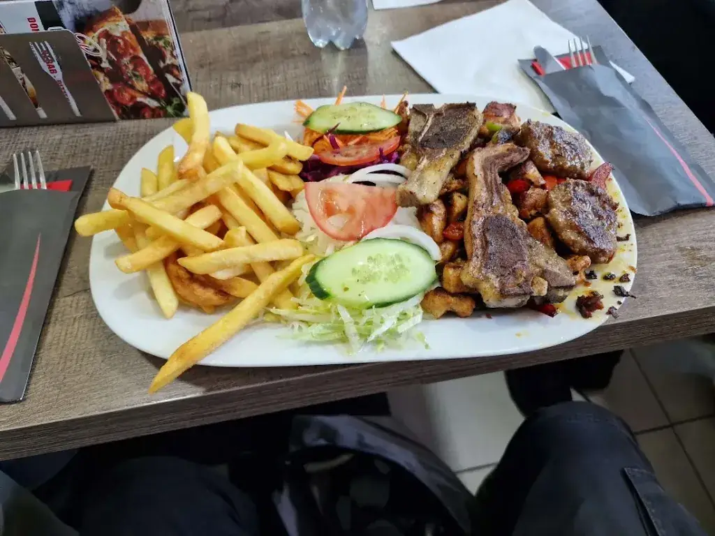 Dubhlainn Van Sande_Pizzeria GUNTHER_Berlaar_Bewertung