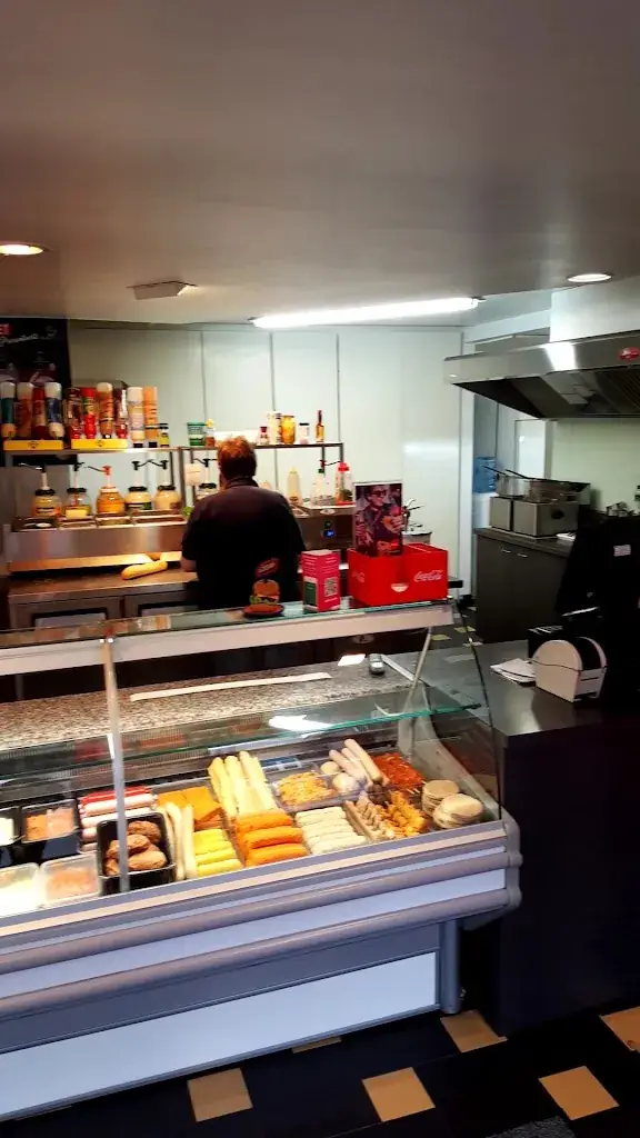 Club Met_Retie_slider_image_2