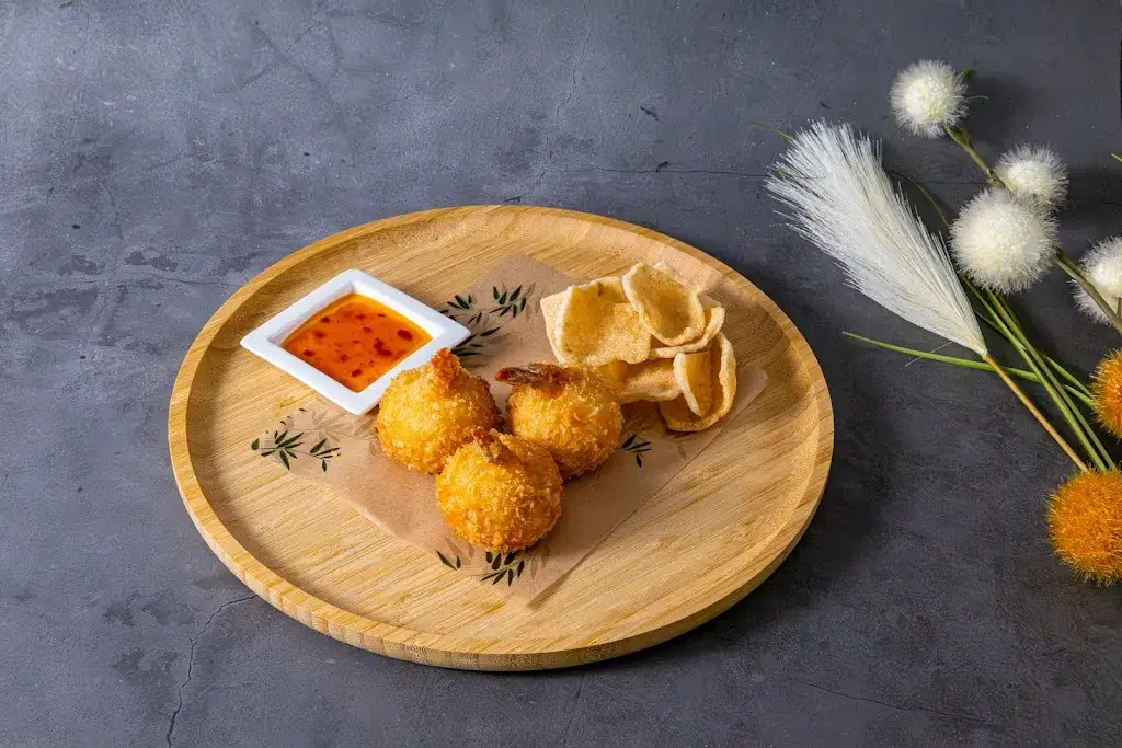 Pho Retie_Retie_slider_image_3