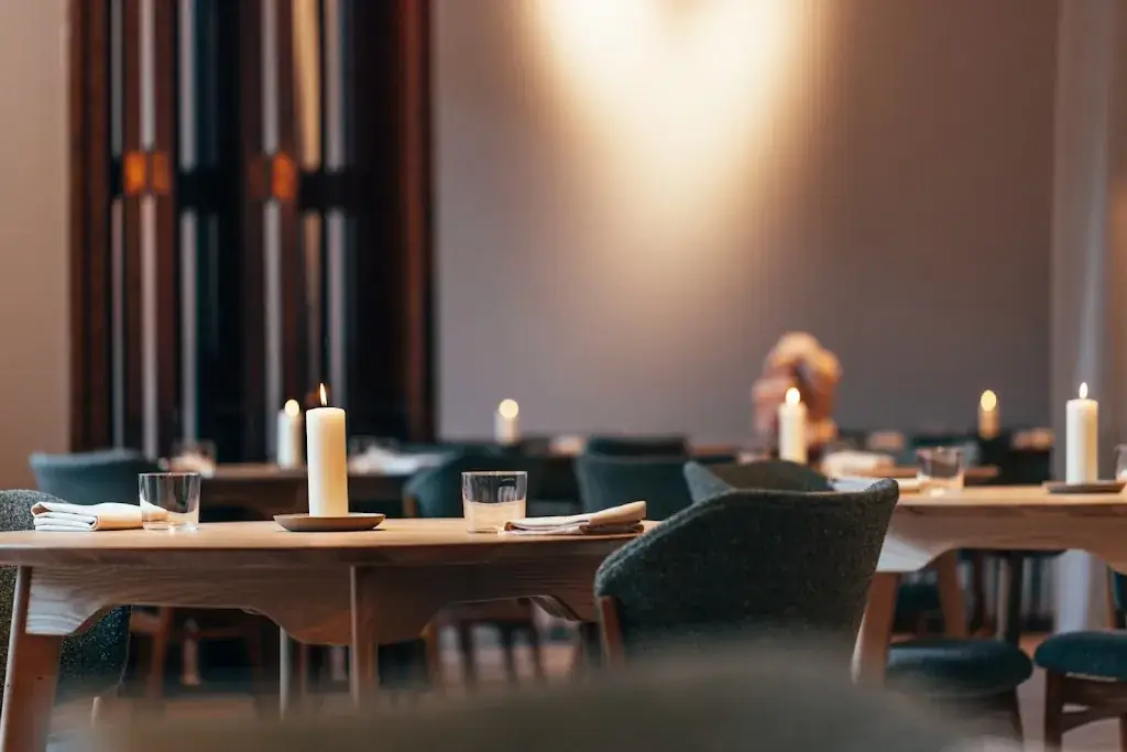 Neon Restaurant Restaurant in Lier