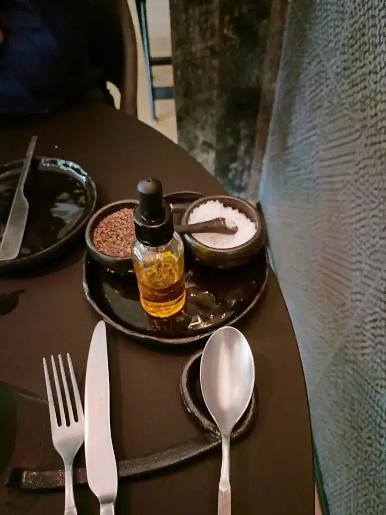 Sam Van den Bulck_Resto Wald_Rotselaar_review