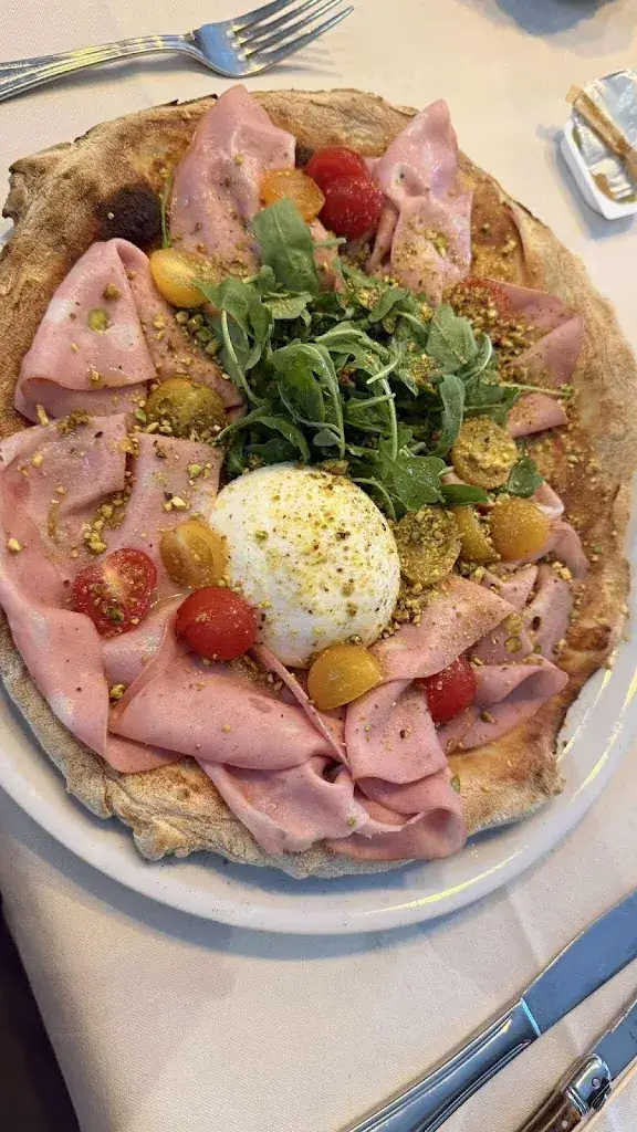 JULIE ANNE PRINCES AMOLAT_Il Trullo_Roeselare_review