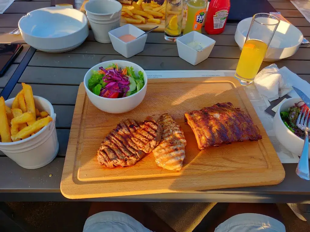 Bryan Turner_Brasserie De Waterburcht_Riemst_Bewertung