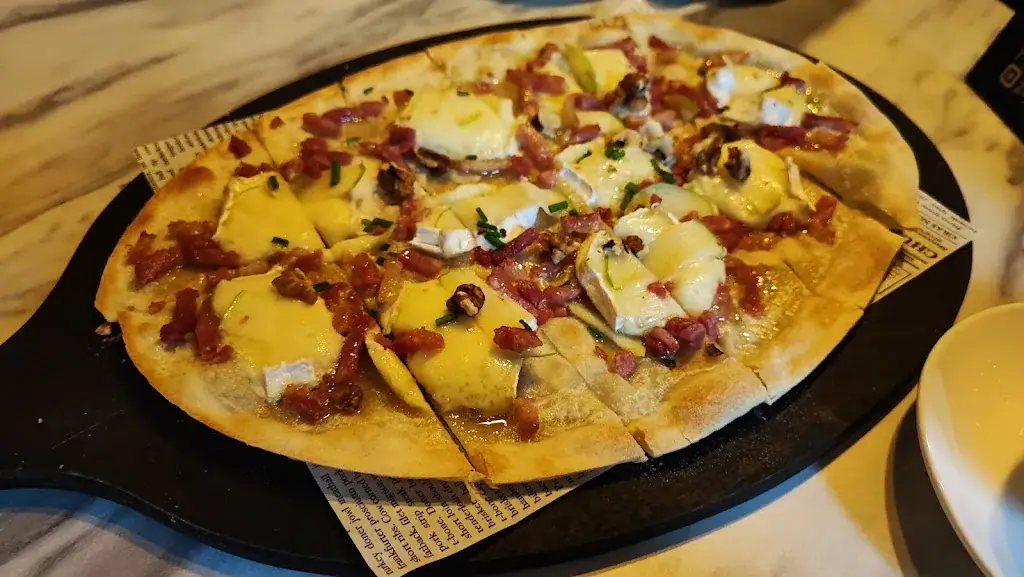 Rica Zamora Duchateau_RUSTPUNT 147_Riemst_review