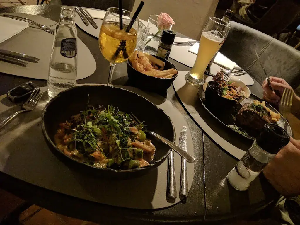 A. T._Den Moor_Ranst_review