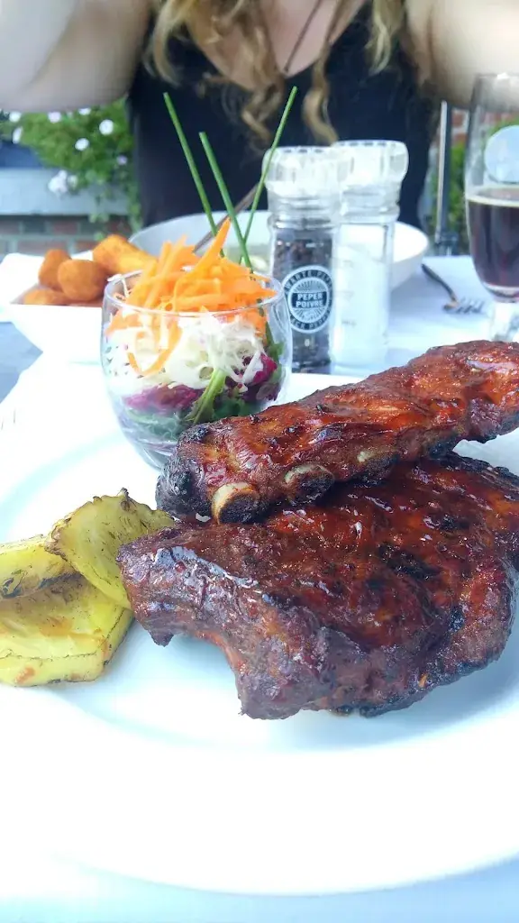 Jeroen Blevi_In Den Draaiboom_Lier_review