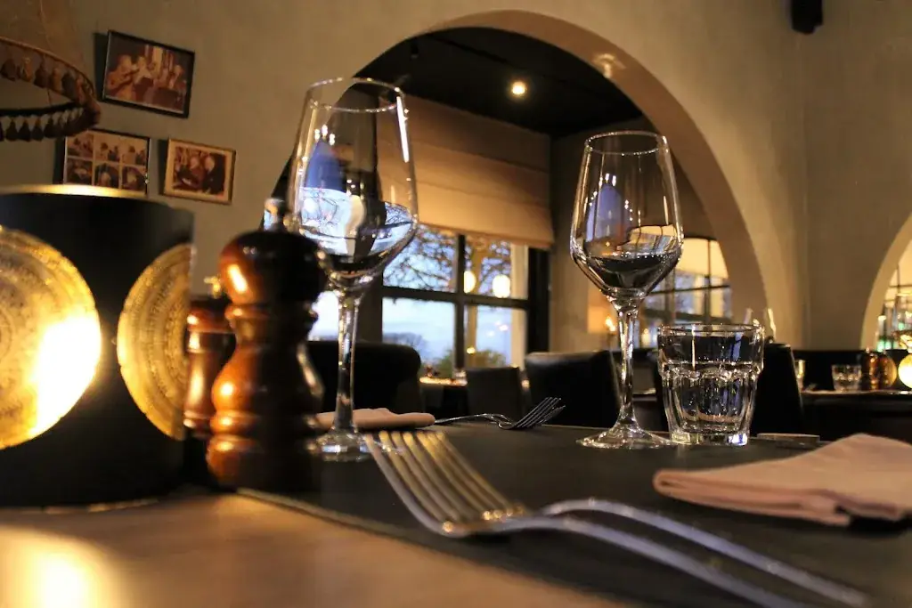 Bistro GOZAR Restaurant in Kontich