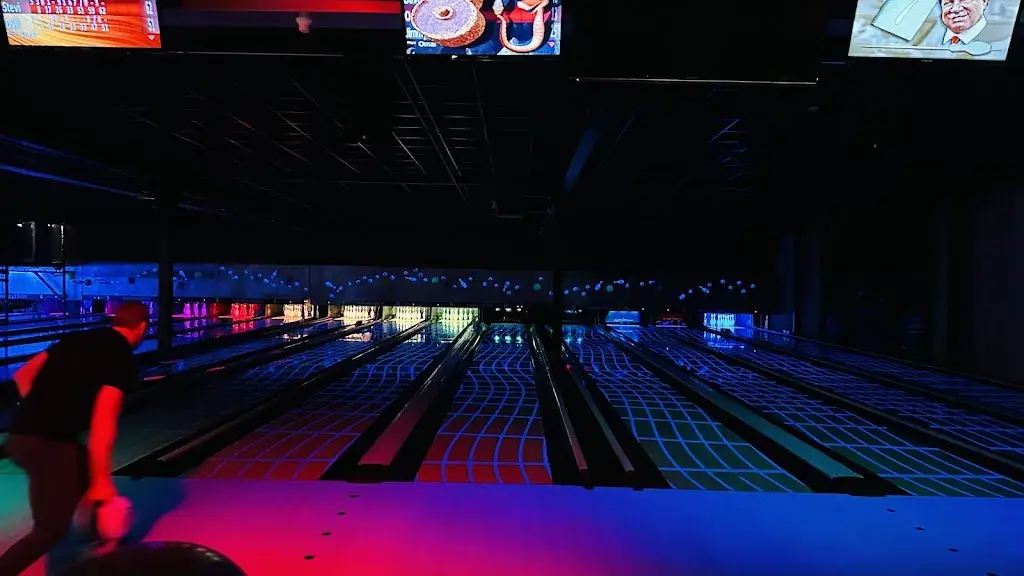 Omar_Wima Bowling Schelle_Schelle_Bewertung