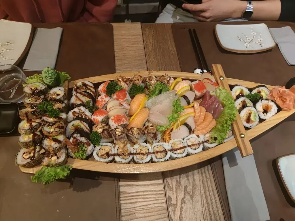 Manzoku Sushi Bierbeek_Bierbeek_slider_image_2