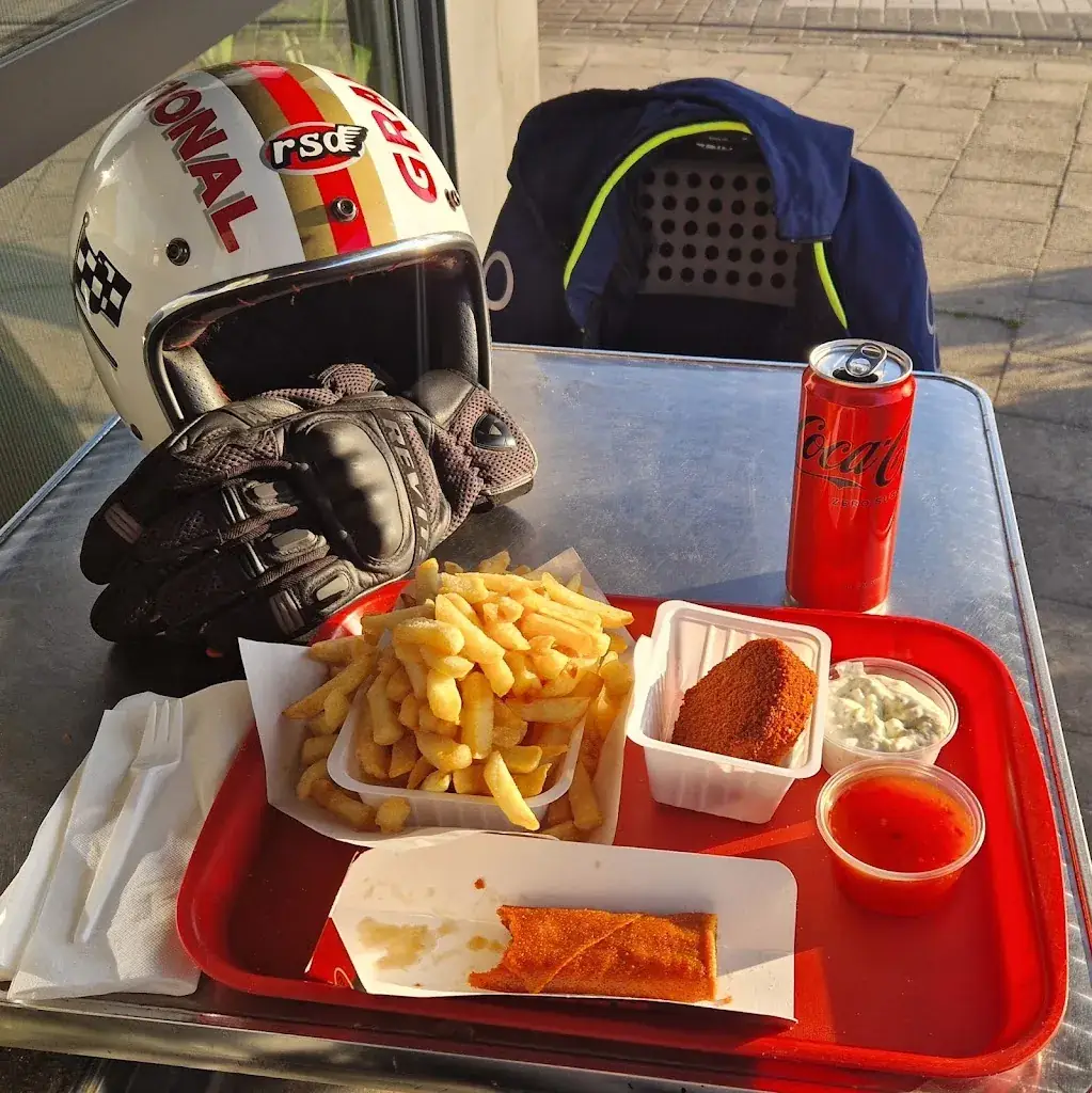 Xavier Lemoine_Frituur De Mikman_Schelle_review