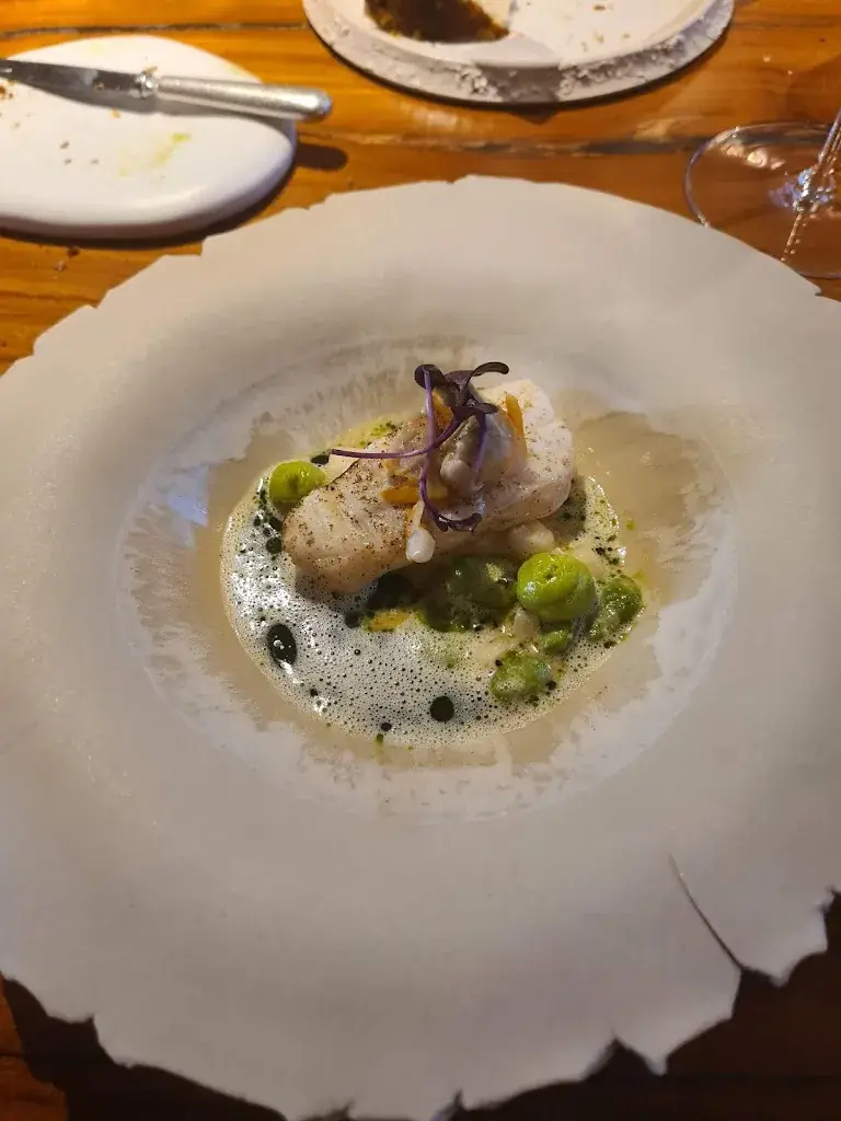 Lionel Roels van Kerckvoorde_Tafel Twaalf_Sint-Laureins_review